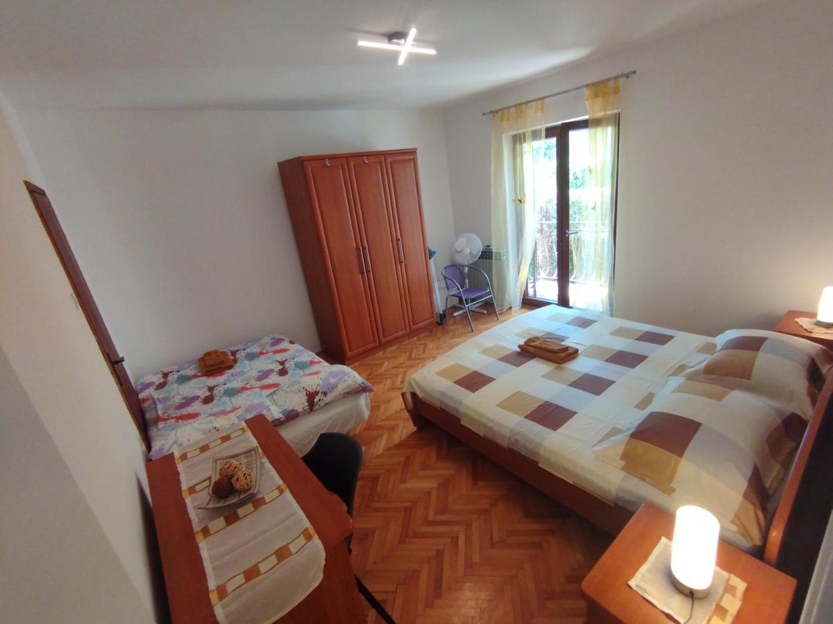 Jal Apartment *