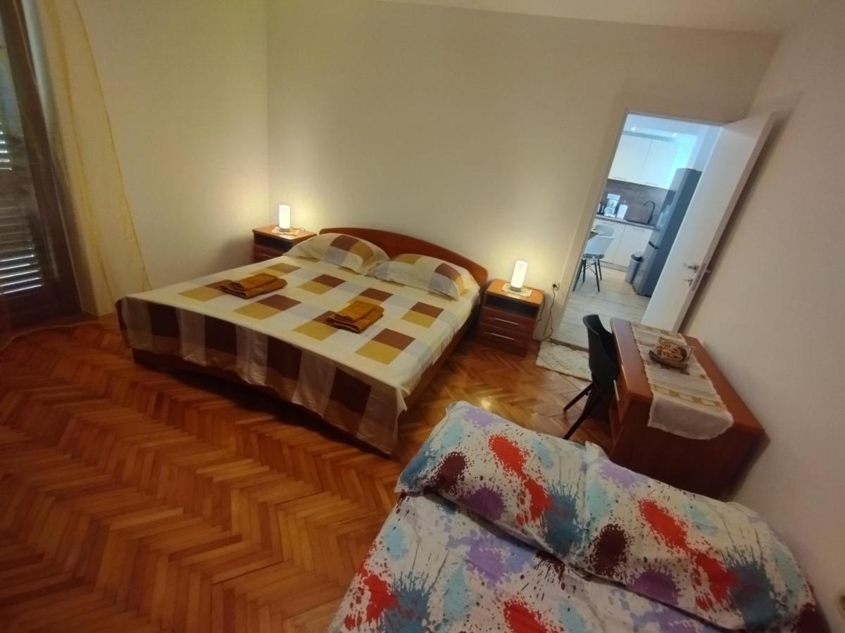 Jal Apartman