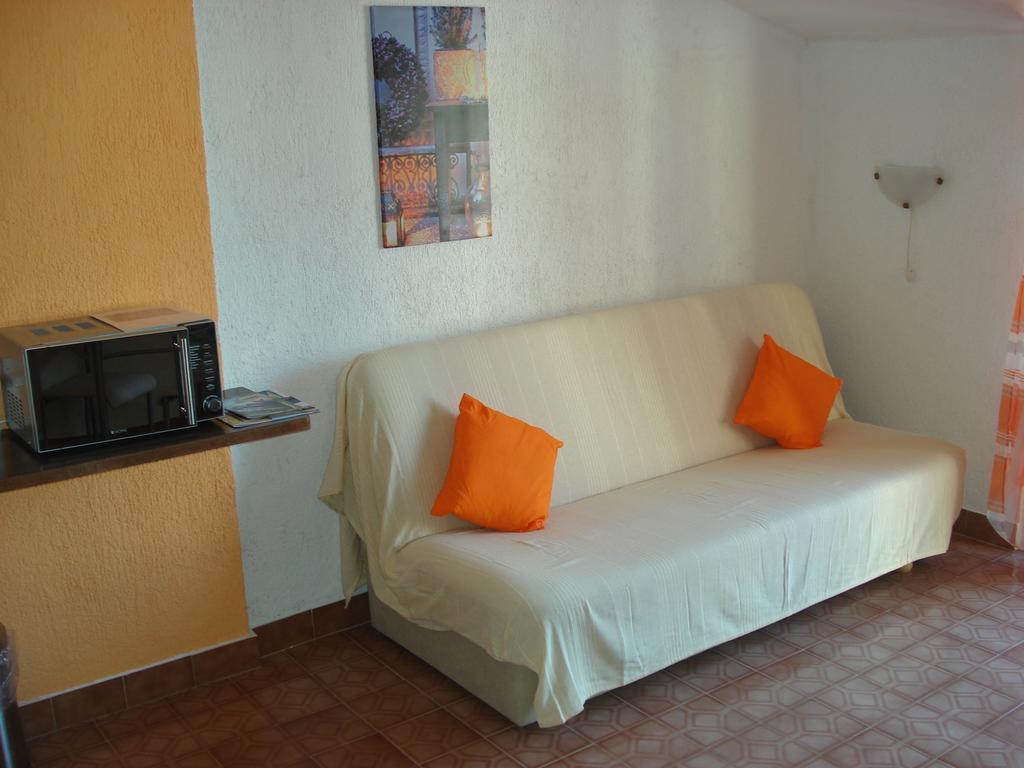 Jal Apartment